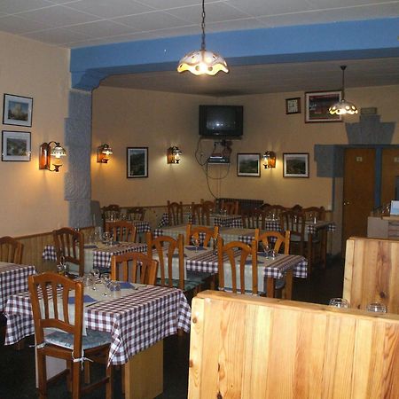 Hostal Porta De Nuria Ribes De Freser Ngoại thất bức ảnh