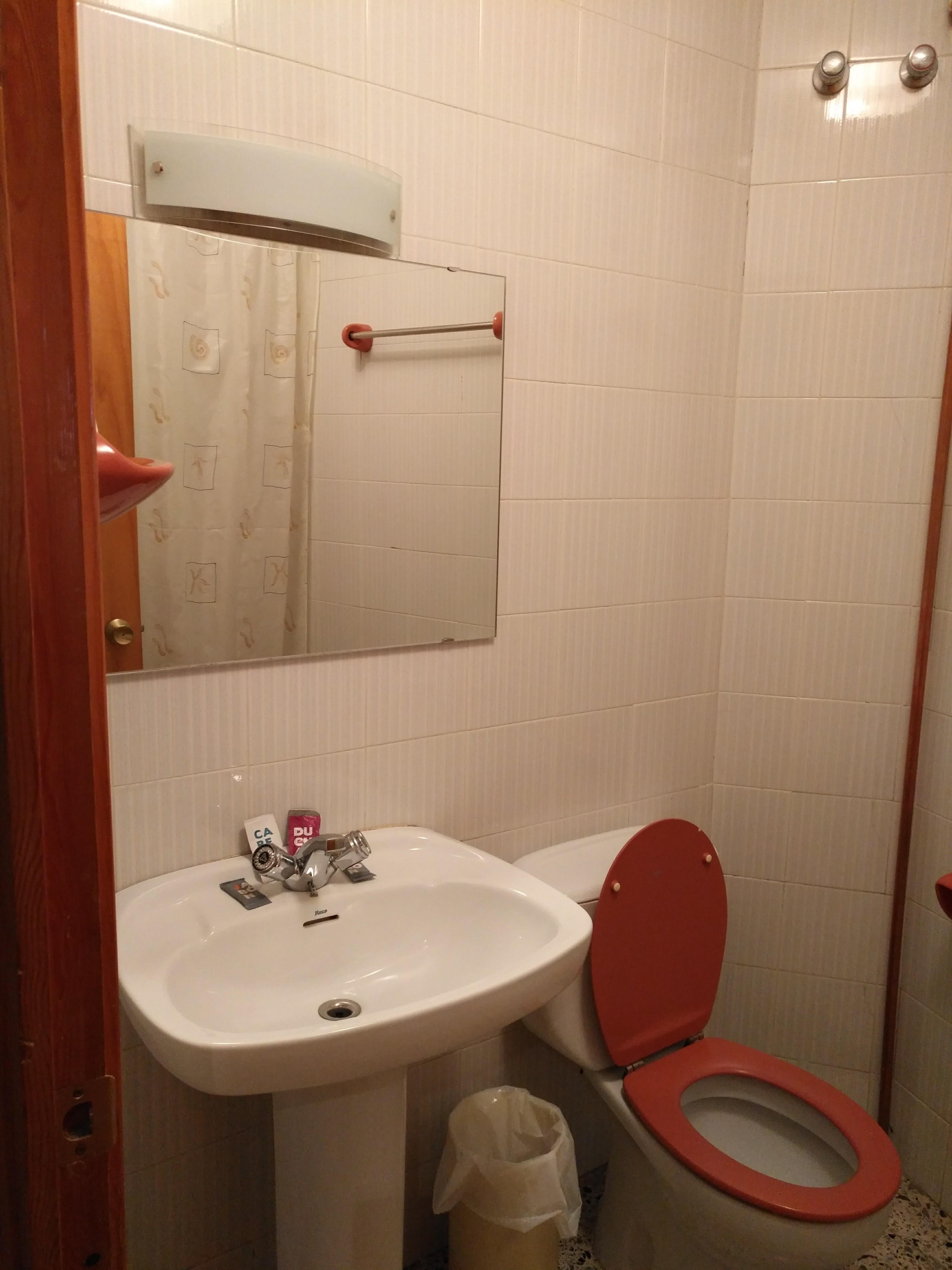 Hostal Porta De Nuria Ribes De Freser Ngoại thất bức ảnh