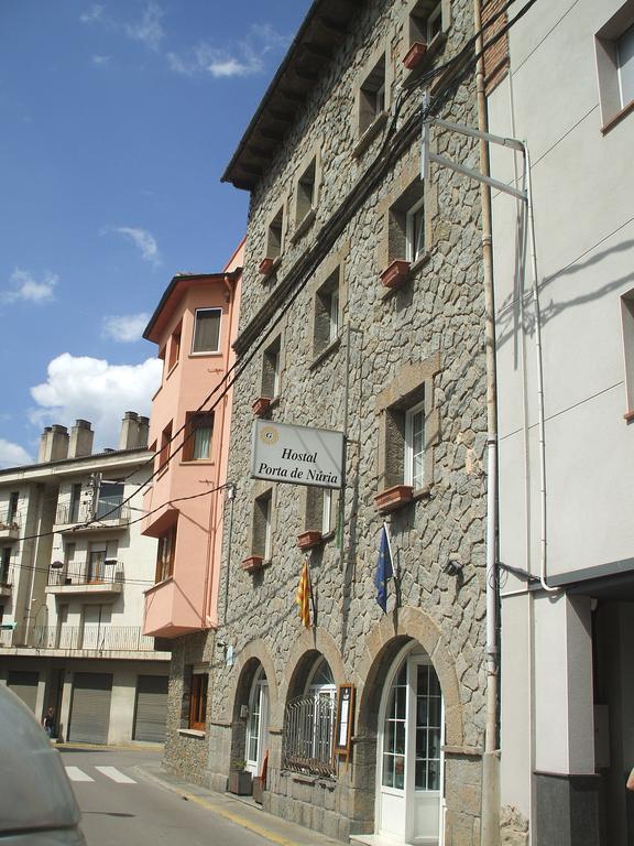 Hostal Porta De Nuria Ribes De Freser Ngoại thất bức ảnh