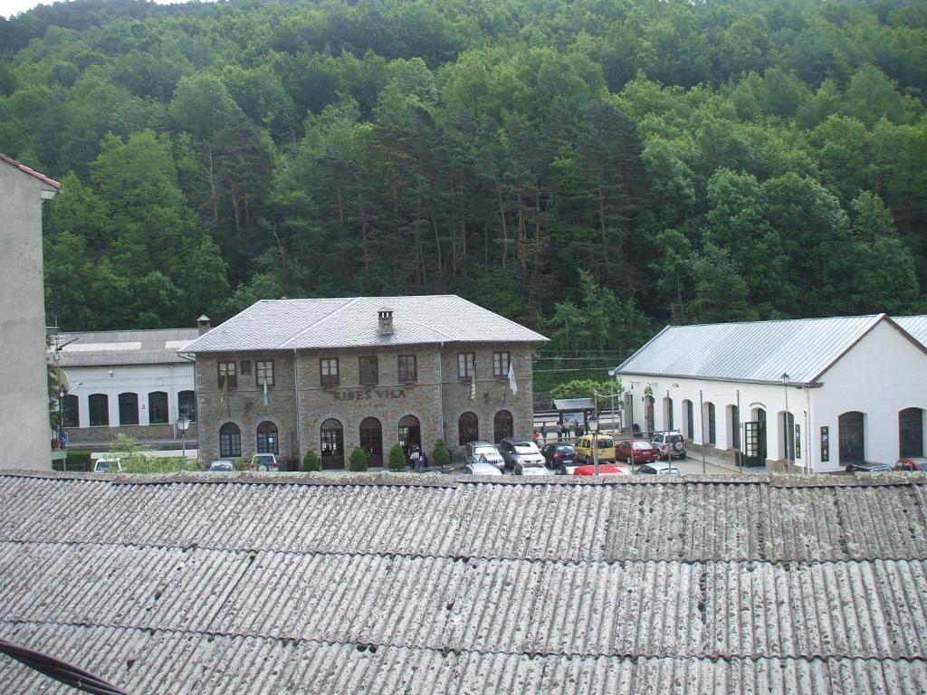 Hostal Porta De Nuria Ribes De Freser Ngoại thất bức ảnh